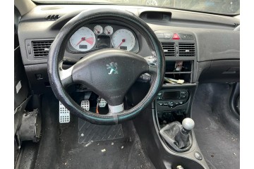 Peugeot 307 CC Cabrio-Coupé (S1)(10.2003) 2.0 2004 para piezas | Desguace Gandia SL