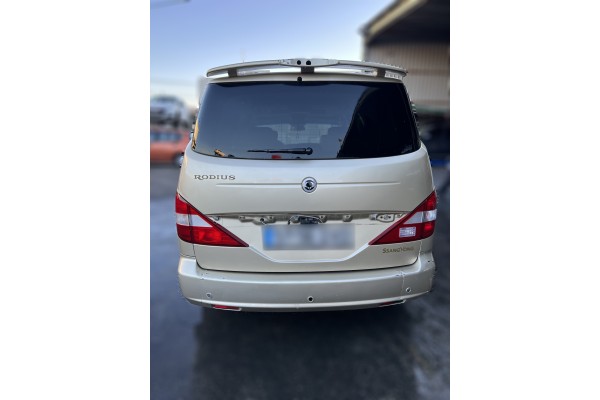 Ssangyong Rodius Xdi Limited AWD 2006 para piezas | Desguace Gandia SL