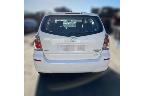 Toyota Corolla Verso (R1) 2.2 D-4D Luna 2008 para piezas | Desguace Gandia SL