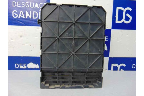 Caja reles / fusibles, Peugeot 308 Confort, 9663798180
