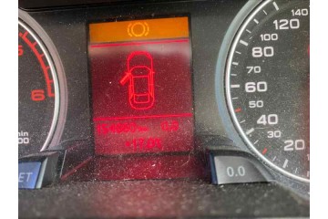 AUDI A4 BERLINA (8K2) Básico