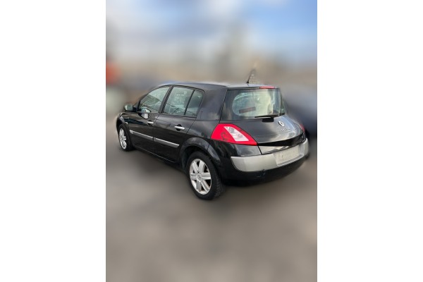 Renault Megane II Berlina 5P Authentique 2005 para piezas | Desguace Gandia SL