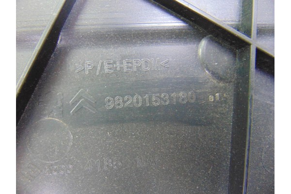 Cubrecarter, Peugeot 5008 Active 2017, 9820153180
