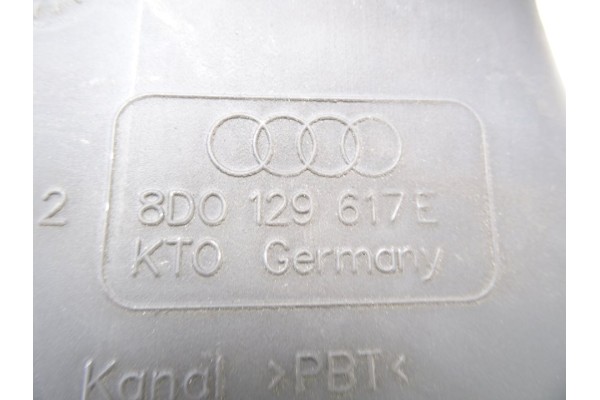 Tubo, Audi A6 Berlina (4B2) 2.4 (121kW) 1997, 8D0129617E