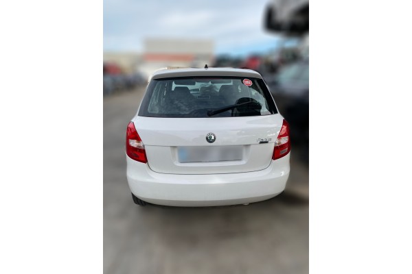 Skoda Fabia (5J2) Active 2009 para piezas | Desguace Gandia SL