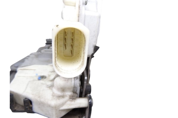 Cerradura puerta trasera derecha, Seat Altea Xl (5P5) Reference 2007, 5P0839012