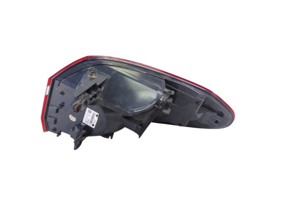 Piloto trasero izquierdo, Bmw Serie 2 Gran Tourer (F46) 218d 2015, 7330473