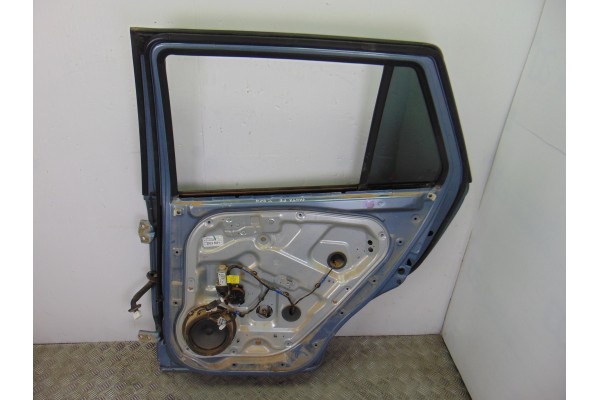 Puerta trasera derecha, Hyundai Santa Fe (Cm) 2.2 CRDi Comfort 4X4 2006