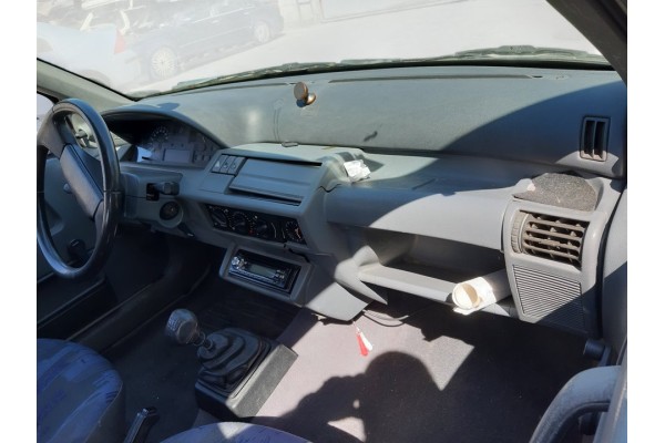 Renault Clio I Fase I / II (B/C57) 1.2 Alize 1992 para piezas | Desguace Gandia SL
