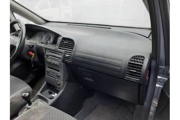Opel Zafira a Elegance 2003 para piezas | Desguace Gandia SL