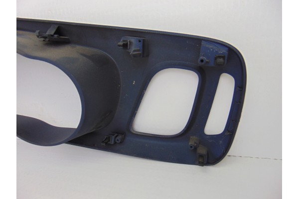 Molduras delanteras, Iveco Daily Furgón Caja cerrada 45C... batalla 3000 2019, 5801592795