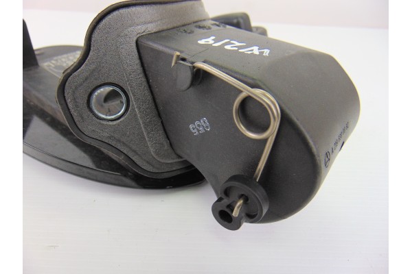 Tapa exterior combustible, Mercedes-benz Cls (Bm 219) 350 Cgi (219.357) 2006, A2196300082
