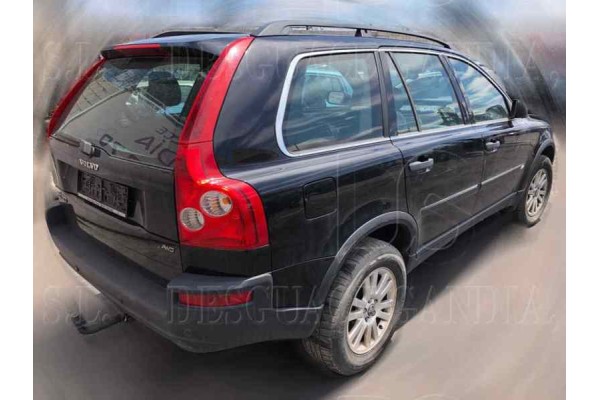 Volvo XC90 D5 Executive (7 Asientos) 2006 para piezas | Desguace Gandia SL
