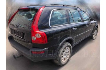 Volvo XC90 D5 Executive (7 Asientos) 2006 para piezas | Desguace Gandia SL