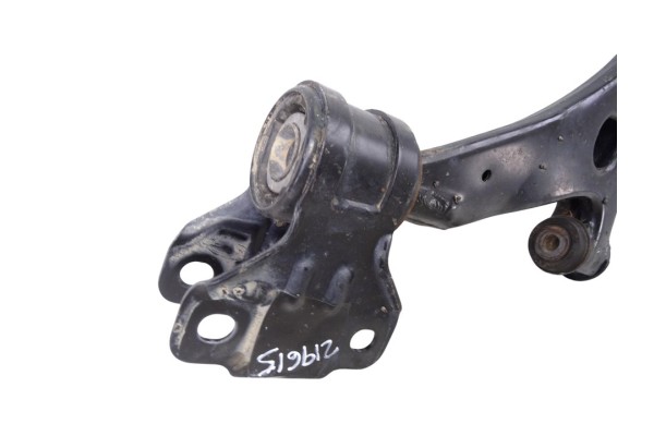 Brazo suspension inferior delantero izquierdo, Ford Focus Sportbreak (Cew) Trend 2021