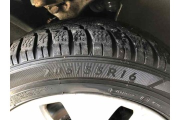 AUDI A4 AVANT (8E) 2.0 TDI