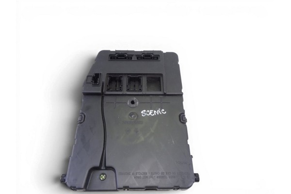 Caja reles / fusibles, Renault Scenic Ii (Jm) Authentique 2007, 8200780007