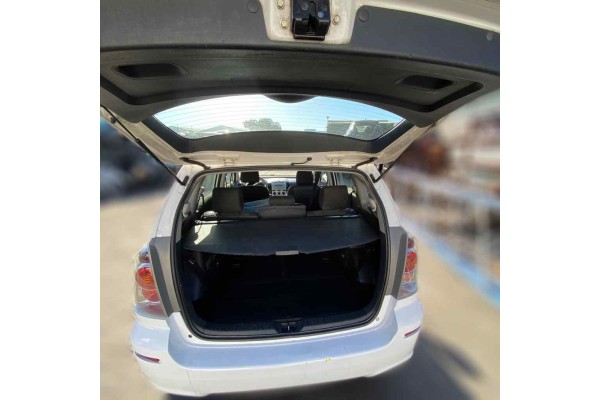 Toyota Corolla Verso (R1) 2.2 D-4D Luna 2008 para piezas | Desguace Gandia SL