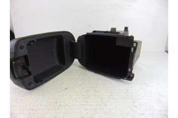 84681-3U010 APOYABRAZOS CENTRAL KIA SPORTAGE (SL) Concept 4x2 2010 84681-3U010 200488 KIA - 1