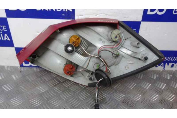  PILOTO TRASERO IZQUIERDO SKODA FABIA COMBI (5J5) Style 161455 SKODA - 1