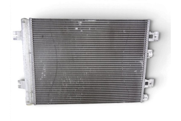 Condensador / radiador aire acondicionado, Dacia Sandero Ambiance 2008, 8200741257