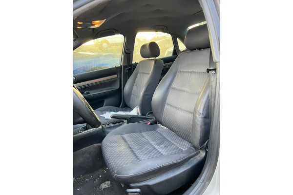 Audi A4 Berlina (B5) 1.9 TDI 1999 para piezas | Desguace Gandia SL