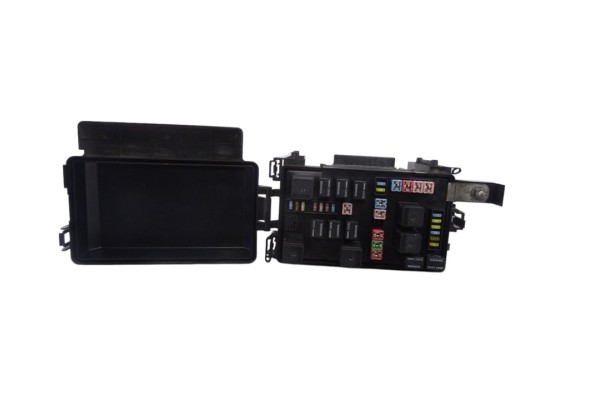 Caja reles / fusibles, Chrysler 300C (Le/lx) 3.0 Crd 2009, P04692233AD