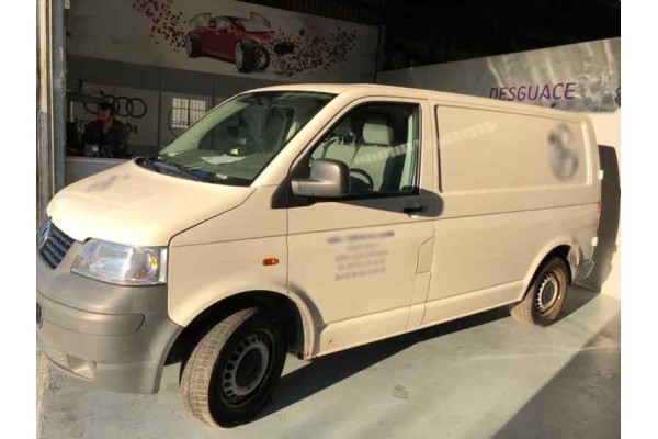 Volkswagen T5 Transporter Furgón/Combi (7H) Caja Cerrada Economy 2006 para piezas | Desguace Gandia SL