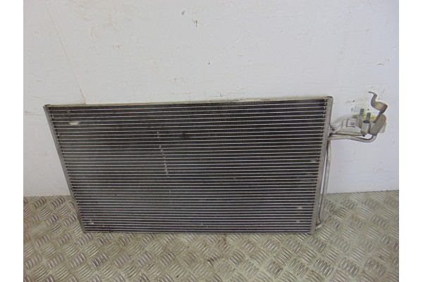 31356001  CONDENSADOR / RADIADOR  AIRE ACONDICIONADO VOLVO V50 FAMILIAR D4 Kinetic 2011 31356001 197347 VOLVO - 3