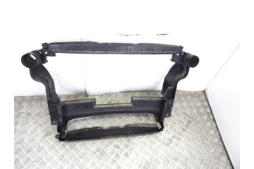 Calandra delantera de radiador, Mercedes-benz Clase Ml (Bm 164) 320 / 350 Cdi (164.122) 2005, 1645000116
