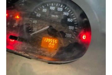 Opel Vivaro Combi 2.7T Corto 2004 para piezas | Desguace Gandia SL