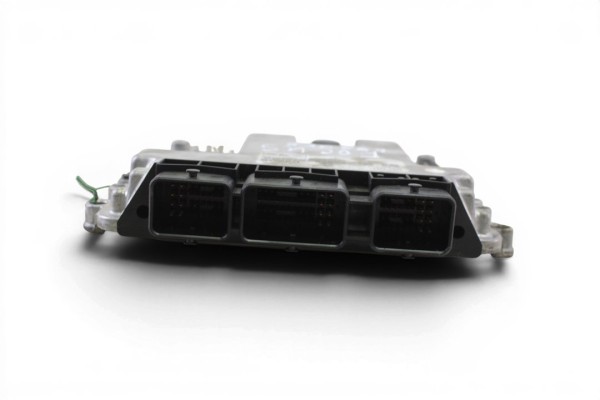 Centralita motor uce, Ford Focus Berlina (CB4) Trend 2009, 0281011701