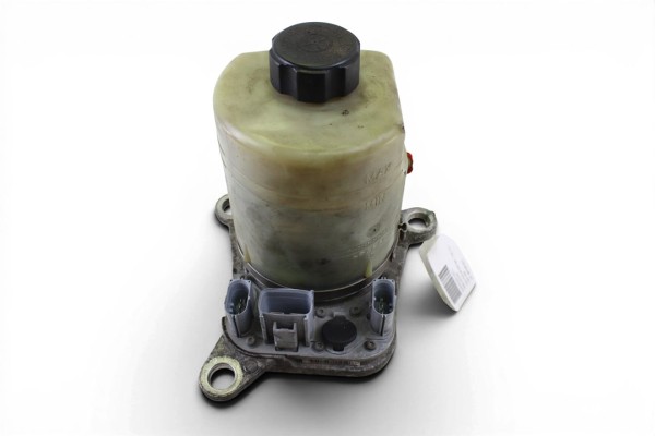 Bomba direccion, Ford Focus Berlina (CB4) Trend 2009, 4M513K514CC