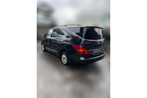Ssangyong Rodius Xdi 2010 para piezas | Desguace Gandia SL