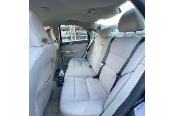 Volvo S40 Berlina 1.6 D Kinetic 2006 para piezas | Desguace Gandia SL