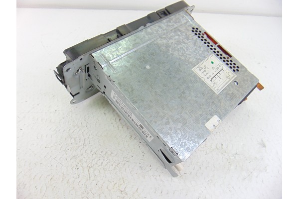 6J0035153 SISTEMA AUDIO / RADIO CD SEAT IBIZA BERLINA (6J5) Ecomotive 2009 6J0035153 203263 SEAT - 6