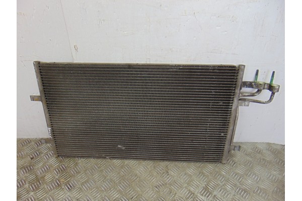 Condensador / radiador aire acondicionado, Ford Focus Berlina (Cap) Trend 2005, HWDA