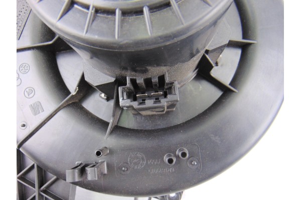 Motor calefaccion, Seat Ibiza St (6J8) Reference 2014, 6R1819015