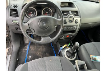 Renault Megane II Berlina 5P Authentique 2005 para piezas | Desguace Gandia SL