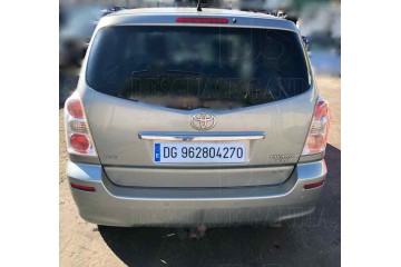 Toyota Corolla Verso (R1) 2.2 D-4D Sol 2008 para piezas | Desguace Gandia SL
