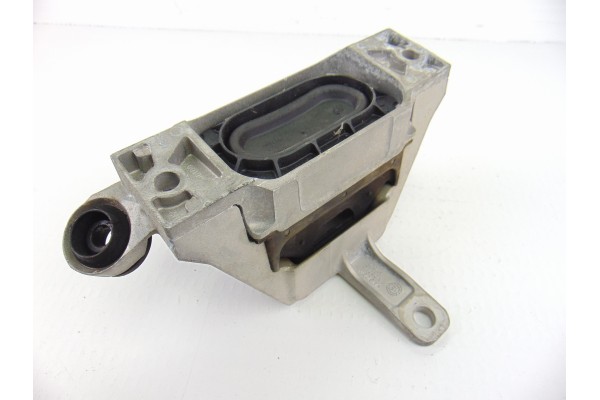 Soporte motor derecho, Opel Insignia Berlina Cosmo 2010, 13227717