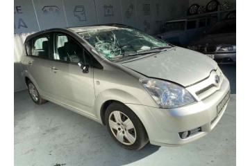 Toyota Corolla Verso (R1) 2.0 D-4D Sol 2004 para piezas | Desguace Gandia SL