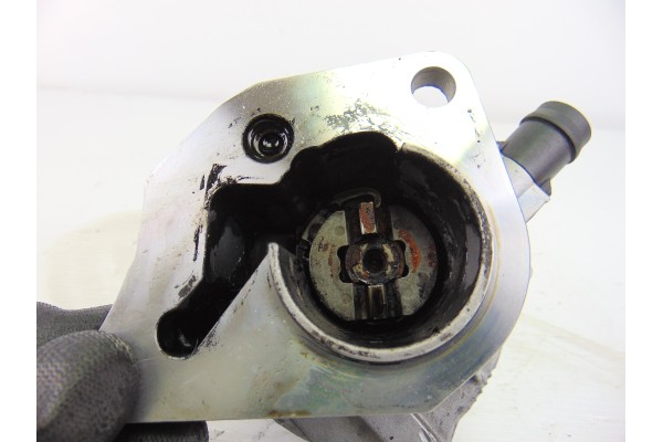 Depresor freno / bomba vacio, Nissan Almera (N16/E) Tekna 2005, 82003271
