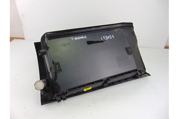 Guantera, Toyota Avensis Cross Sport (T27) Advance 2011, 55550-05090