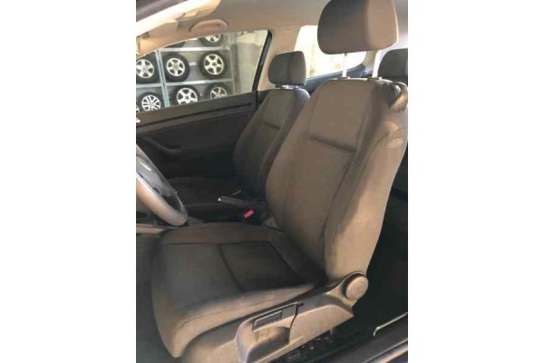 Volkswagen Golf V (1K1)(10.2003) Conceptline (e) 2005 para piezas | Desguace Gandia SL