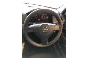 Opel Astra H Berlina Essentia 2005 para piezas | Desguace Gandia SL
