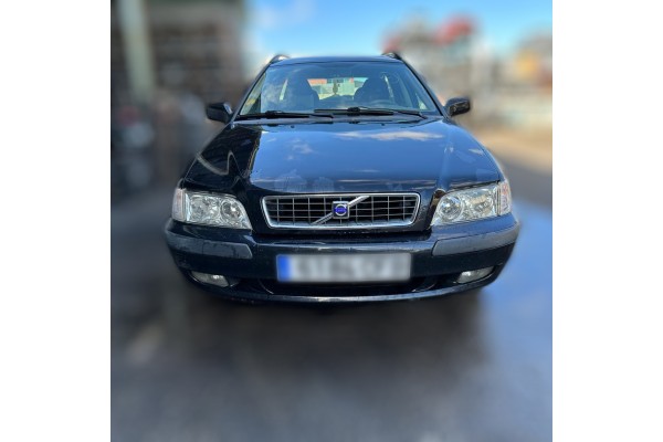 Volvo V40 Familiar 1.9 D+ 2003 para piezas | Desguace Gandia SL