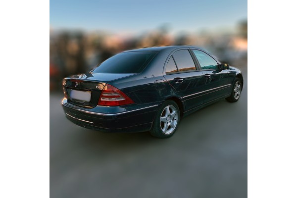 Mercedes-Benz Clase C (BM 203) Berlina 220 CDI (203.006) 2002 para piezas | Desguace Gandia SL
