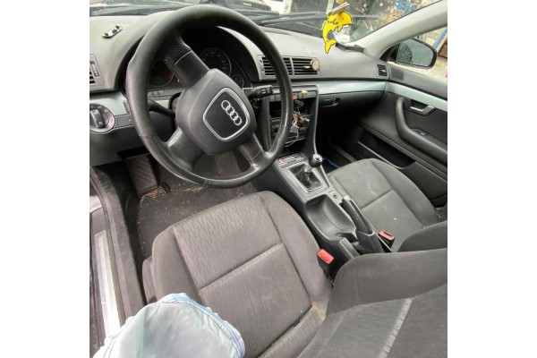 Audi A4 Avant (8E) 1.8 T Quattro 2005 para piezas | Desguace Gandia SL