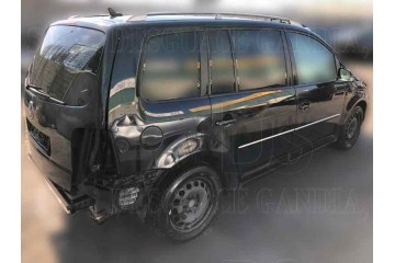VOLKSWAGEN TOURAN (1T2) Advance